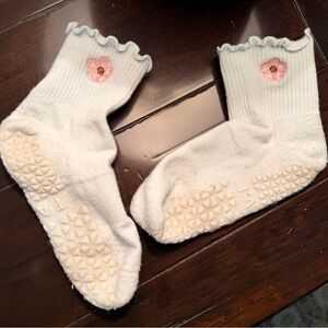 White Floral Women's Socks